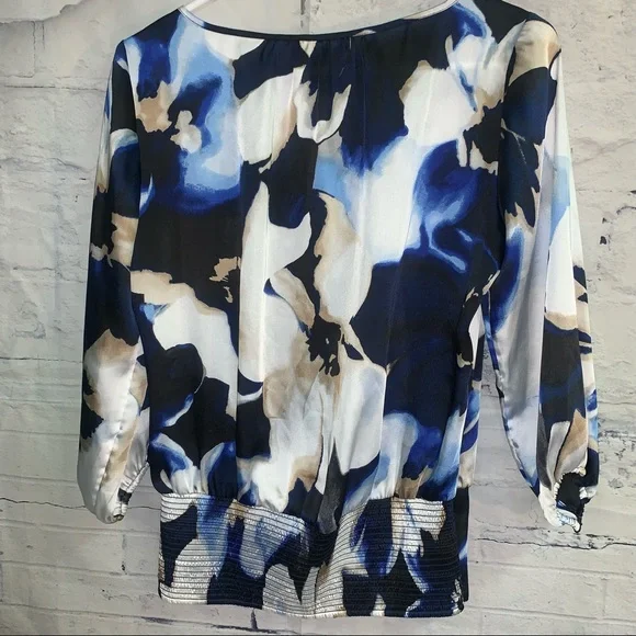 WHBM Navy, white, tan flower-patterned blouse - Picture 7 of 7